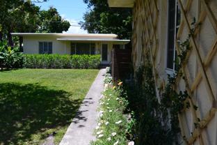 509 1/2 Sw 20th St #NA - Photo 1 of 1