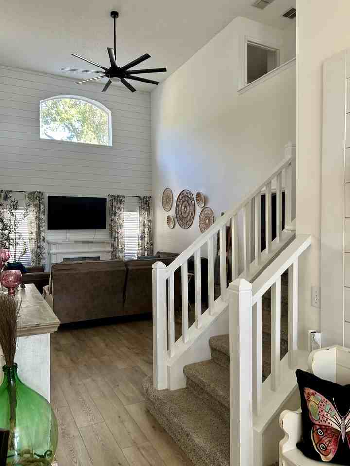 1321 Rebecca Dr #NA - Photo 5 of 42