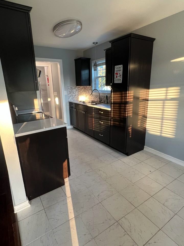 411 Sun Meadow Dr #NA - Photo 5 of 14