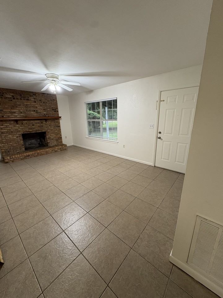 7918 E State Highway 7 #NA - Photo 3 of 8