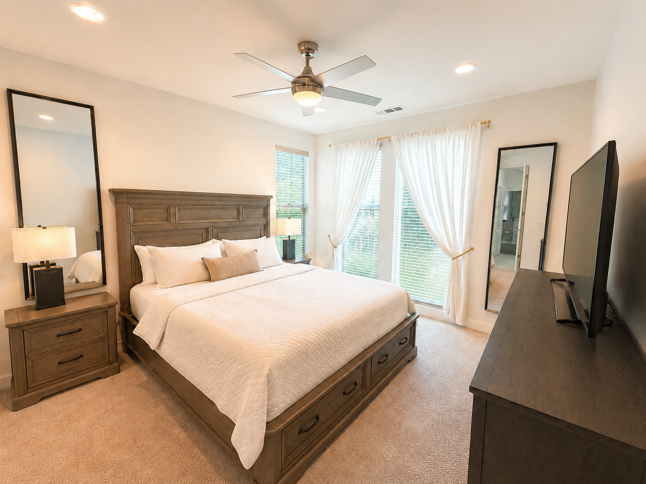 1688 Topanga - Photo 4 of 10