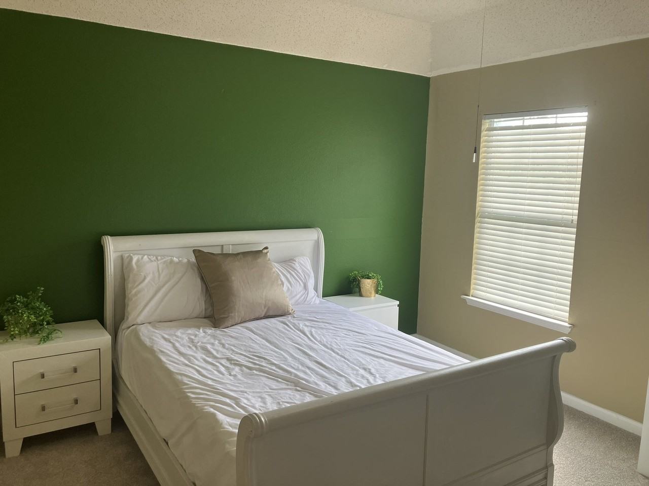 916 Lake Bluff Dr #NA - Photo 7 of 18