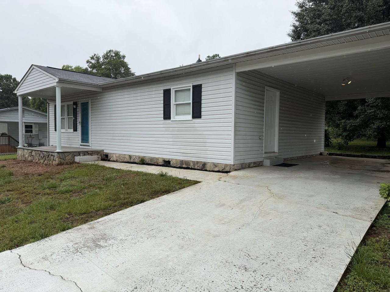 191 Shannon Park Cir #NA - Photo 2 of 8