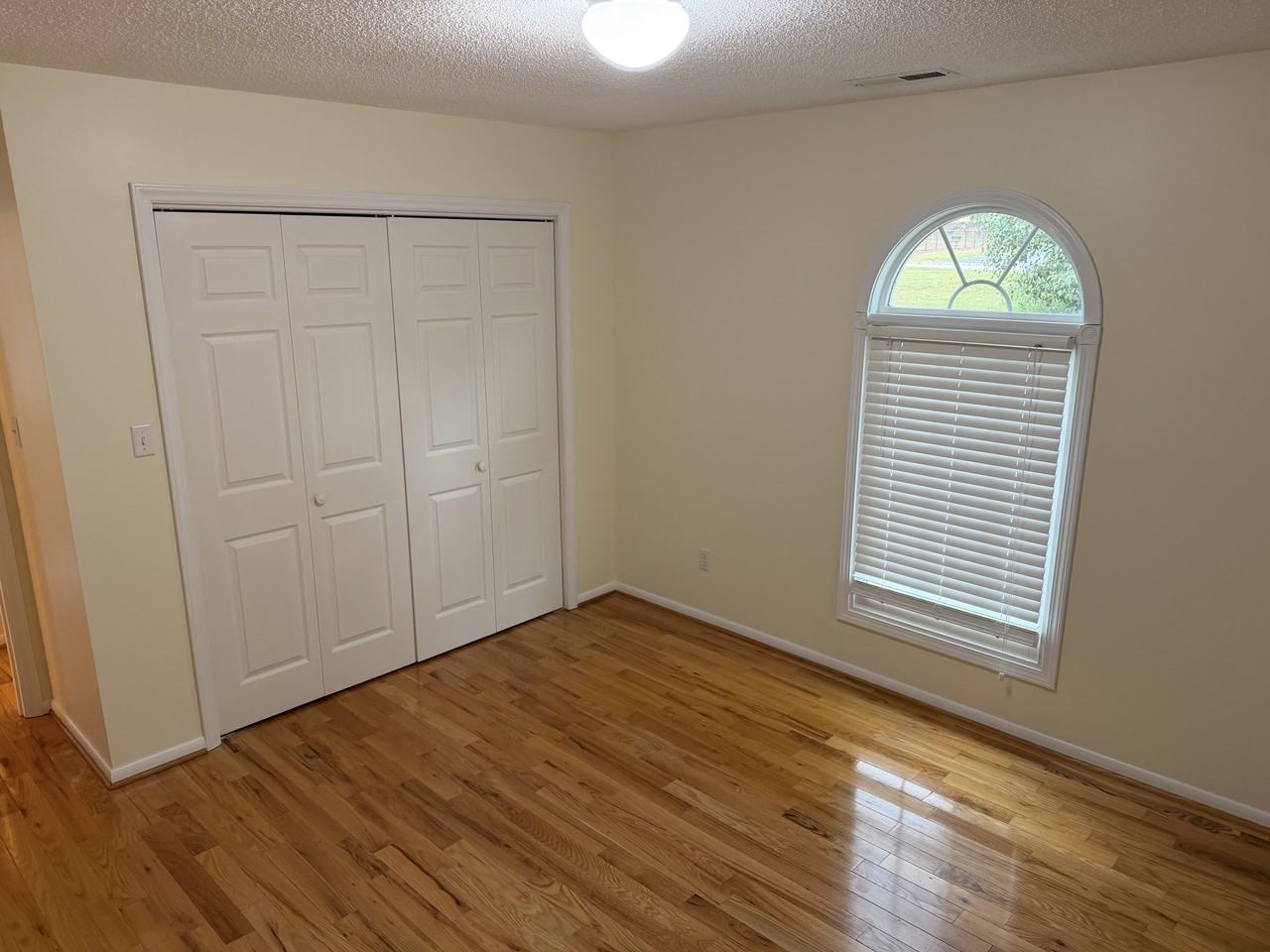 191 Shannon Park Cir #NA - Photo 5 of 8