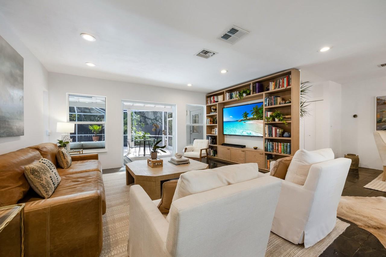 5100 Sw 75th St #NA - Photo 3 of 30