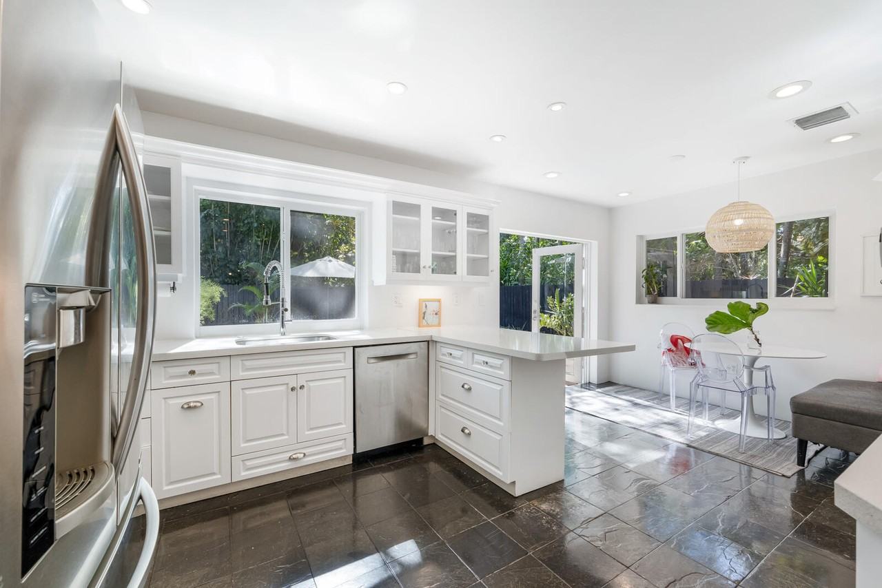 5100 Sw 75th St #NA - Photo 6 of 30