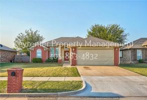 featured image of 2404 Nw 161st St