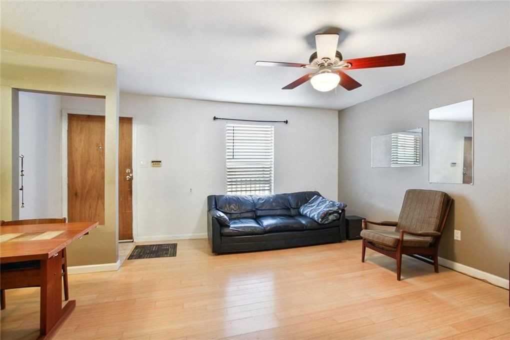 2513 Pasadena Ave #203 - Photo 3 of 12