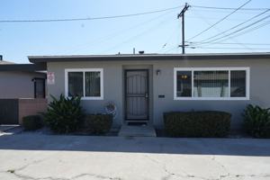 featured image of 5157 1/2 Santa Ana St