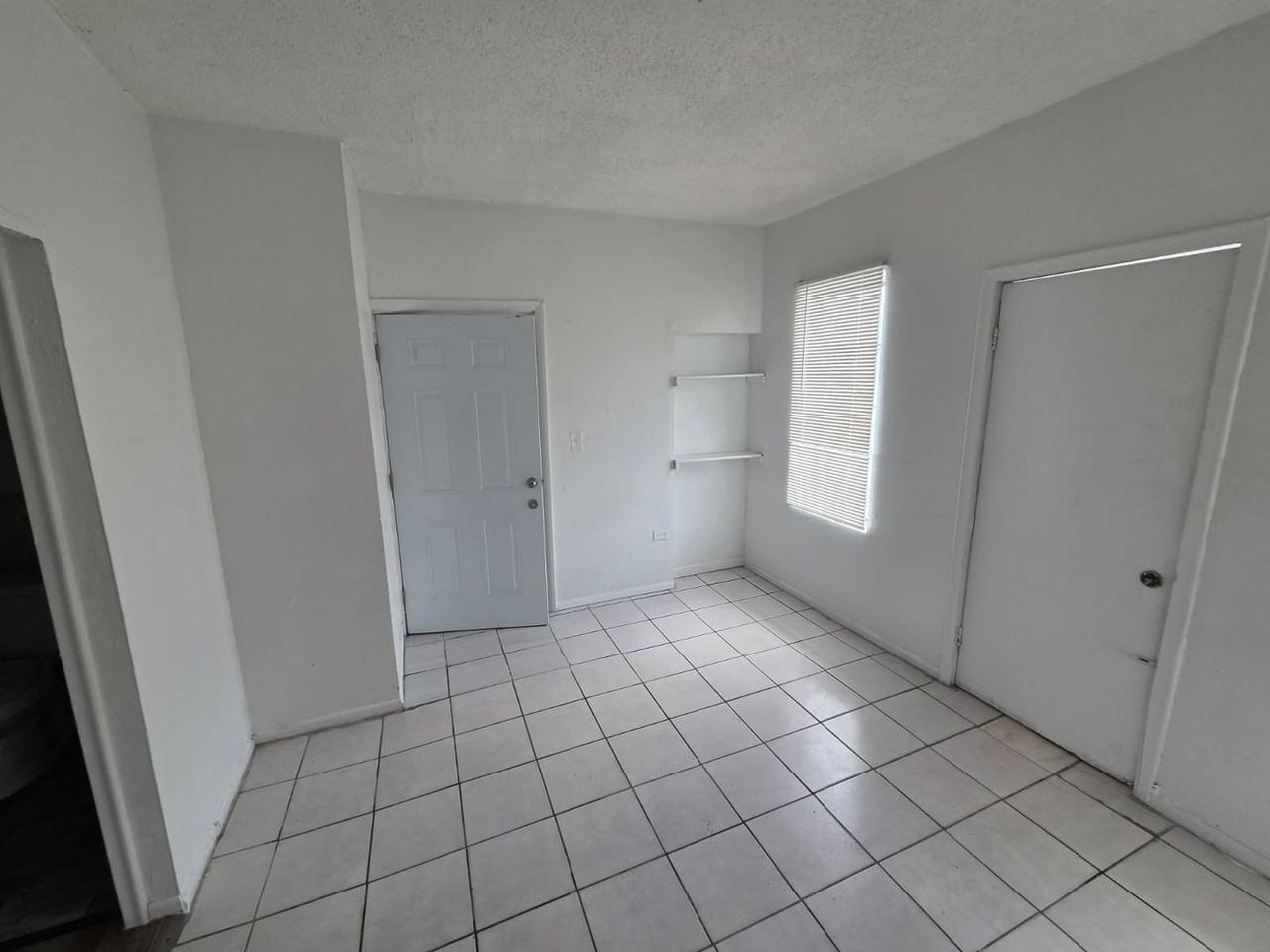Grupo Habita Twain,LLC - Photo 4 of 15