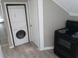 featured image of 183 Pearl St