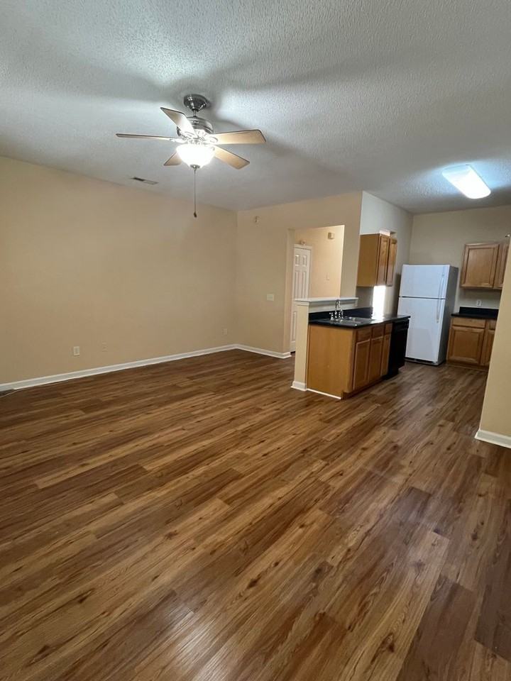 285 Brookshire Rd - Photo 7 of 14