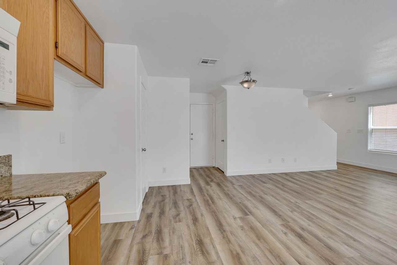 8305 Time Machine Ave - Photo 7 of 19