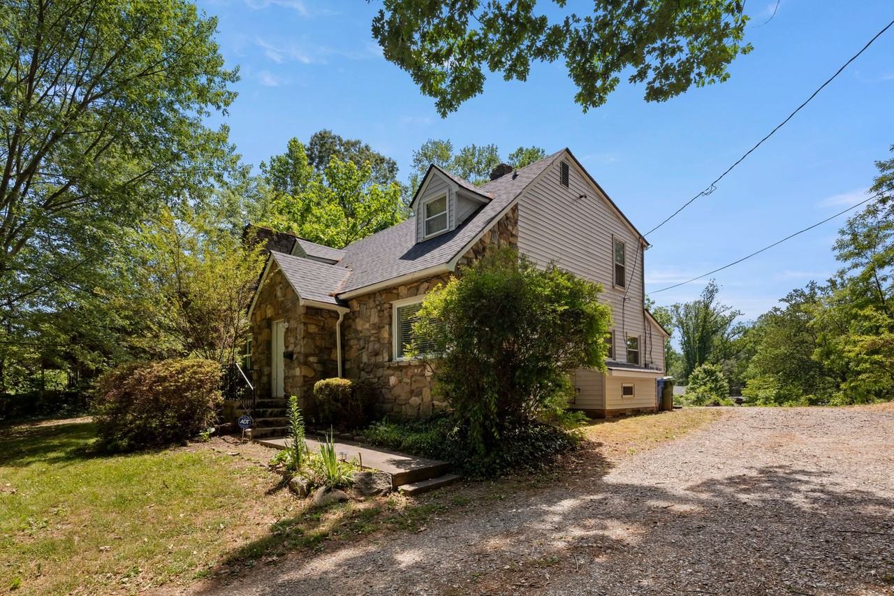 136 Louisiana Avenue - Photo 3 of 37