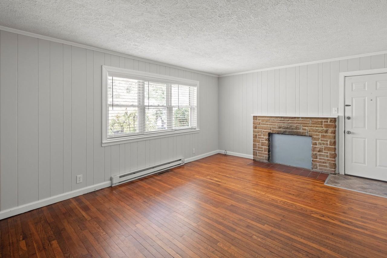 136 Louisiana Ave #2 - Photo 4 of 19