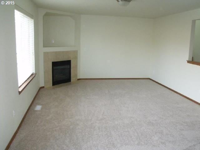 7711 Ne 92nd Ave - Photo 5 of 11