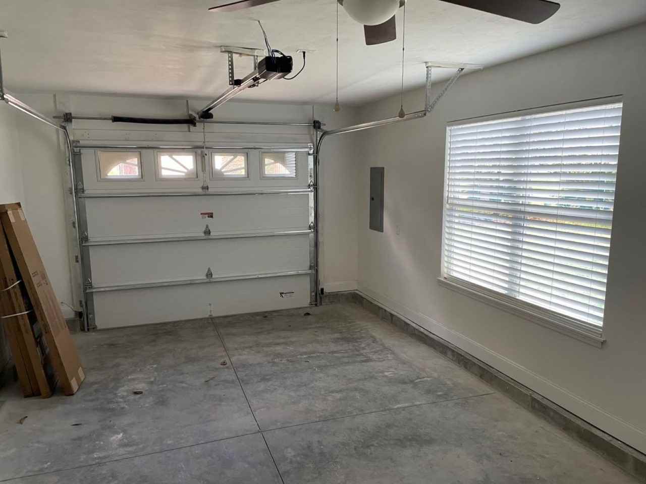 11507 Nw 74th Ter - Photo 4 of 24