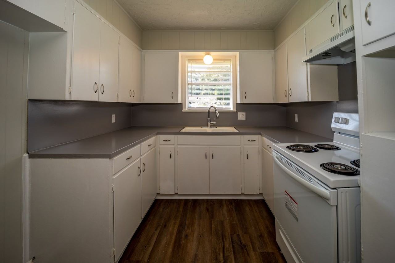 5771 Mel Sha Ln - Photo 3 of 16