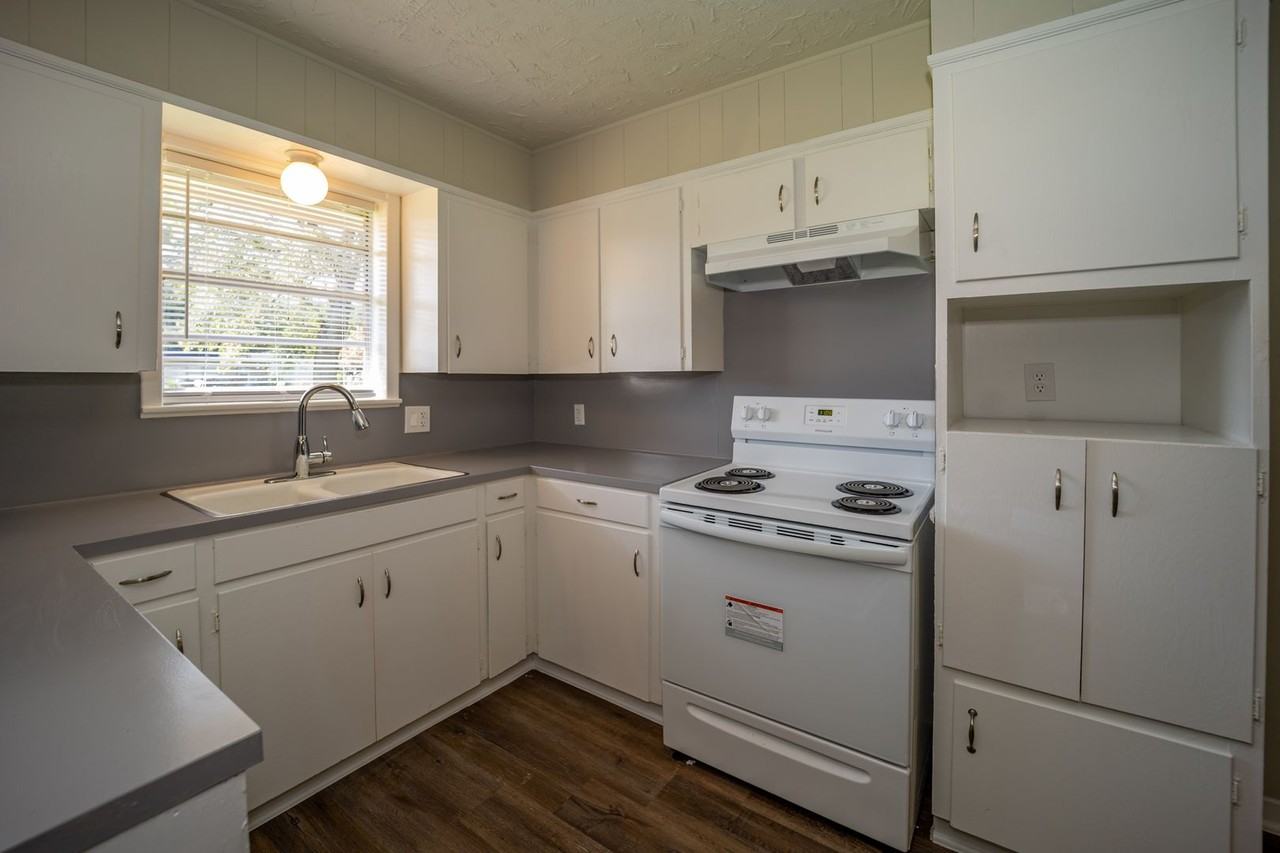 5771 Mel Sha Ln - Photo 4 of 16