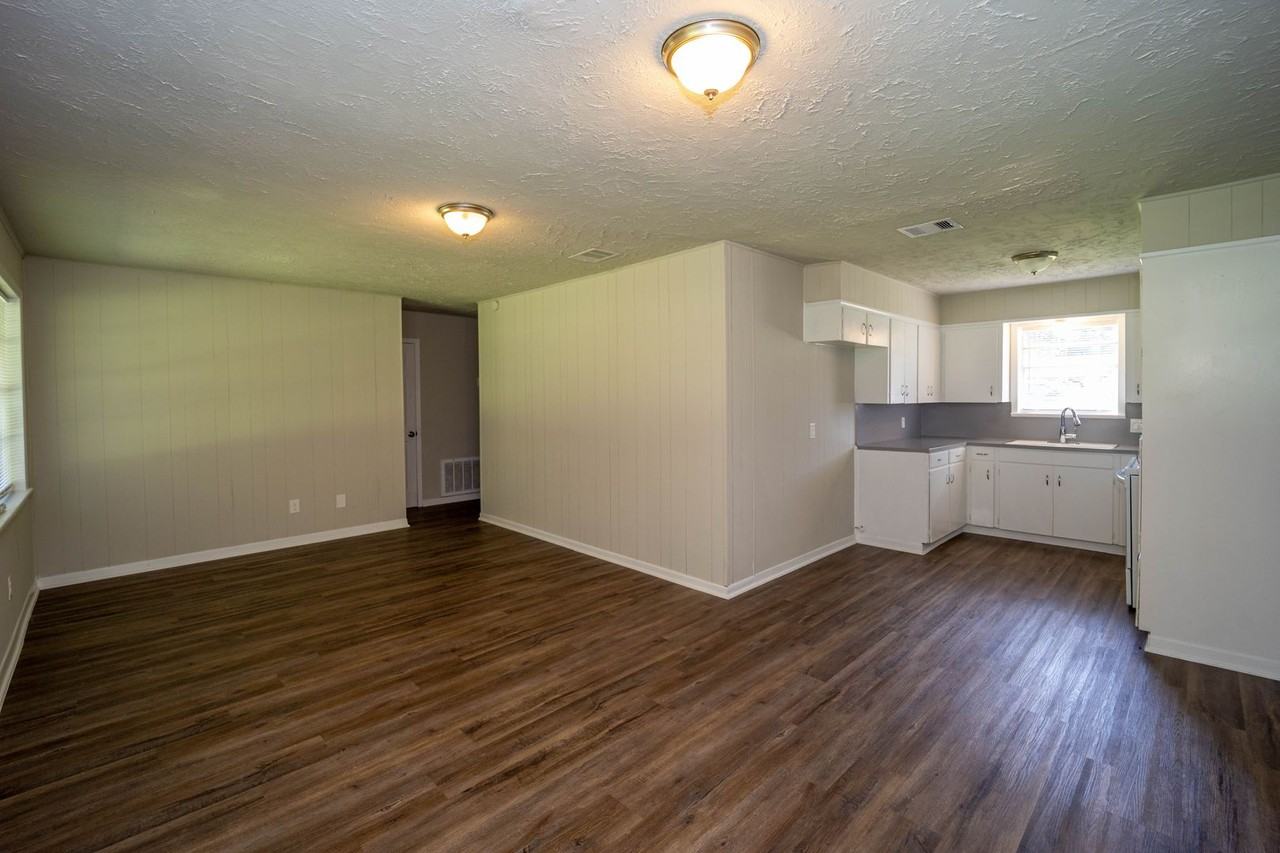 5771 Mel Sha Ln - Photo 6 of 16