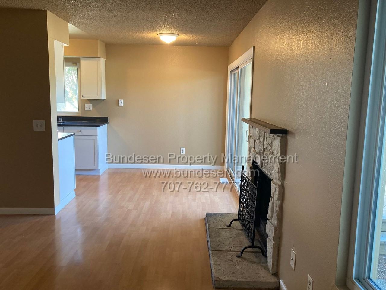 465 Enterprise Dr - Photo 7 of 21