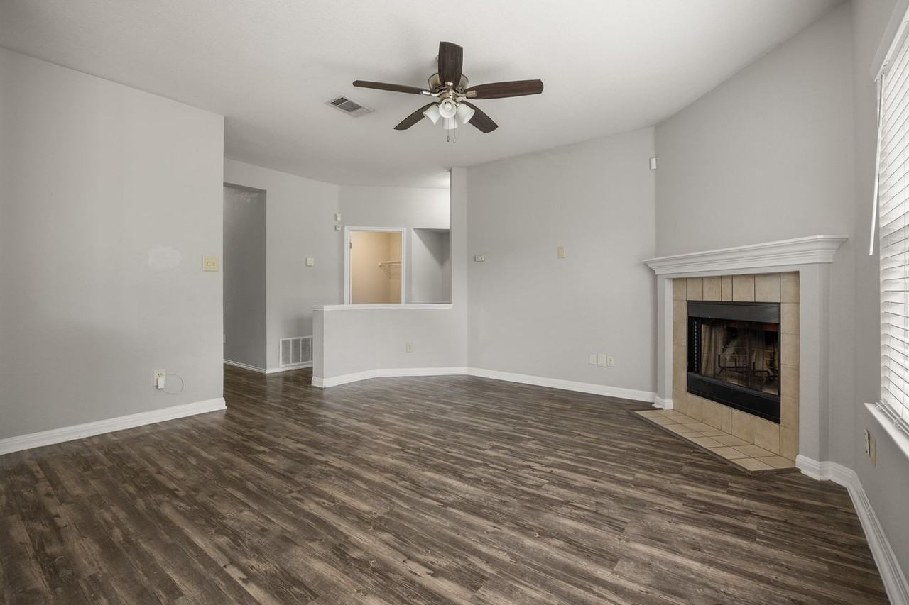 2021 Monica Ln - Photo 4 of 16