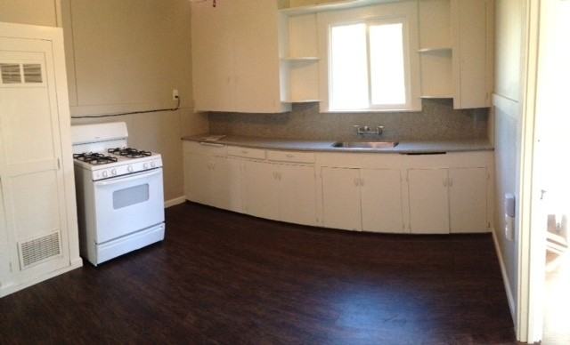 19010 Monterey Rd - Photo 7 of 13