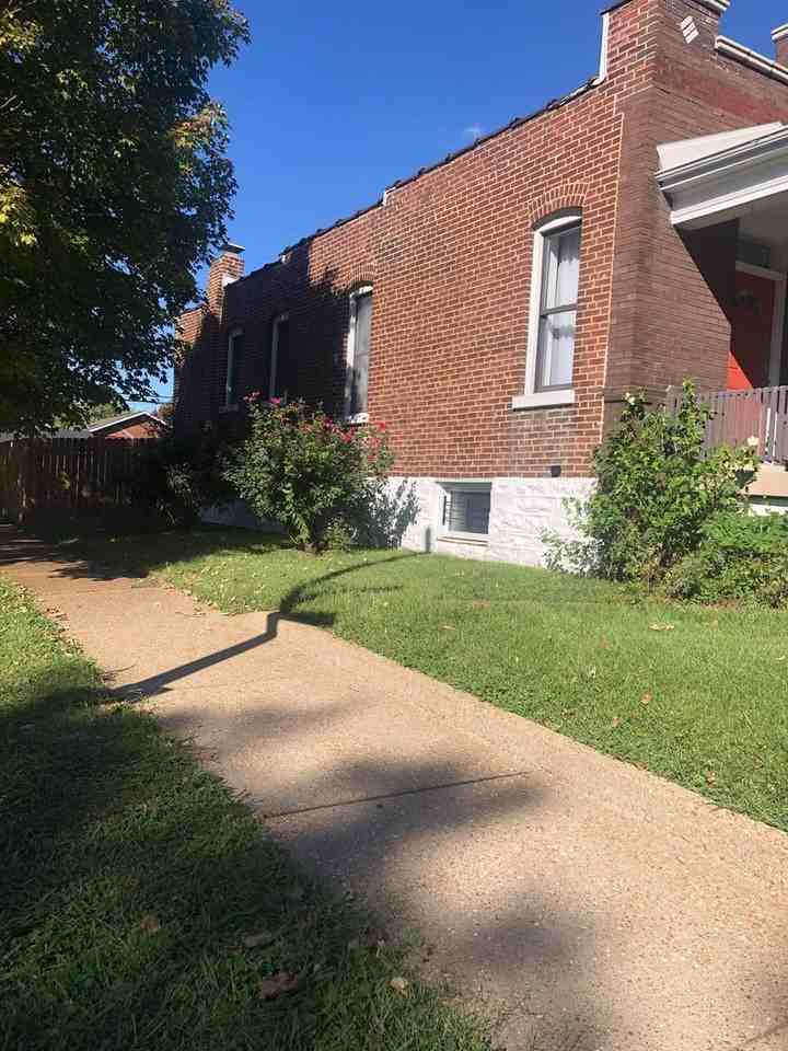 3955 Winnebago St - Photo 2 of 20