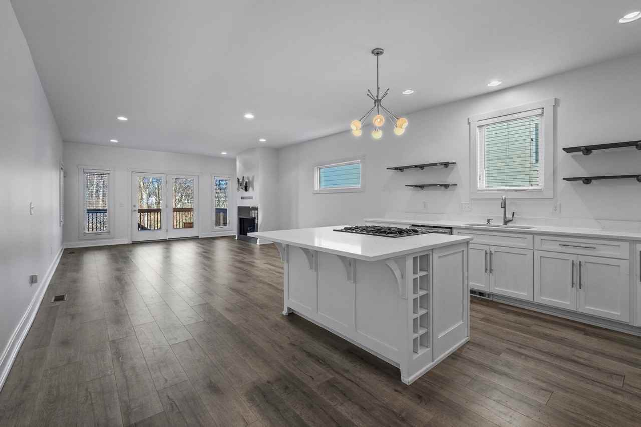 1811 Cahal Ave - Photo 7 of 31