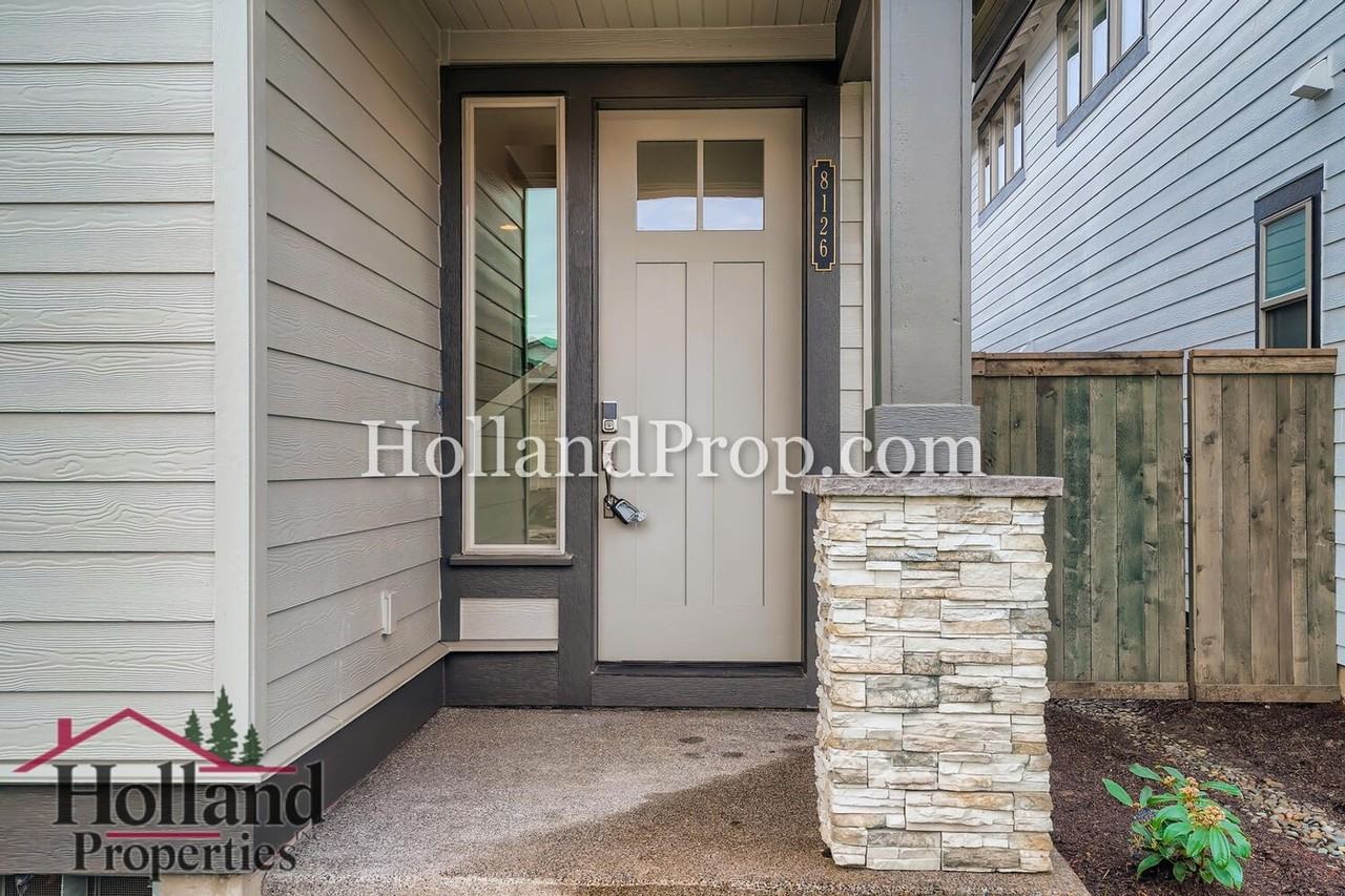 8126 Se Reddington St - Photo 3 of 29