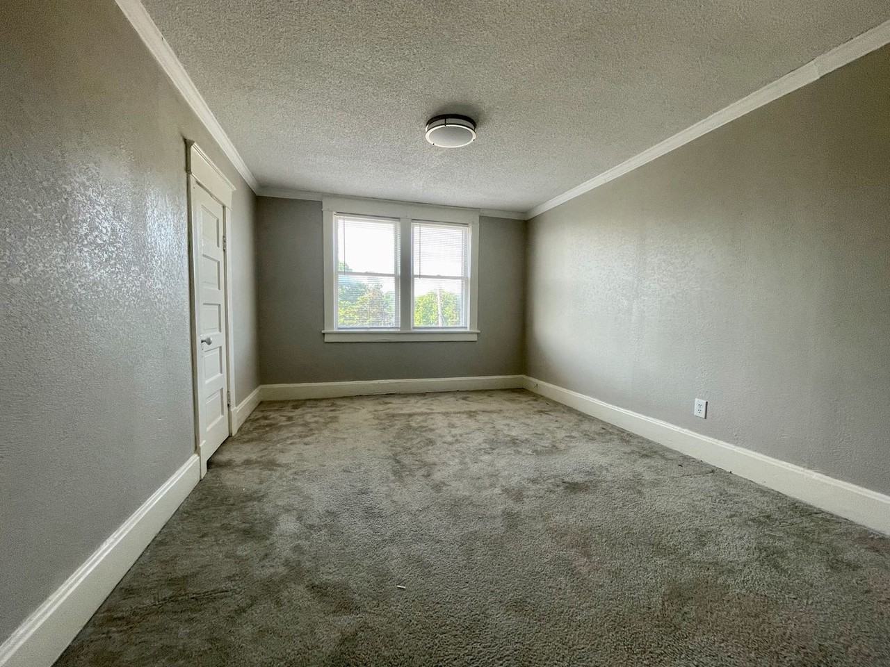 1238 Ohio Ave - Photo 5 of 6