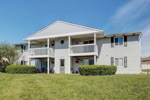 featured image of 419 Stratford Way #6