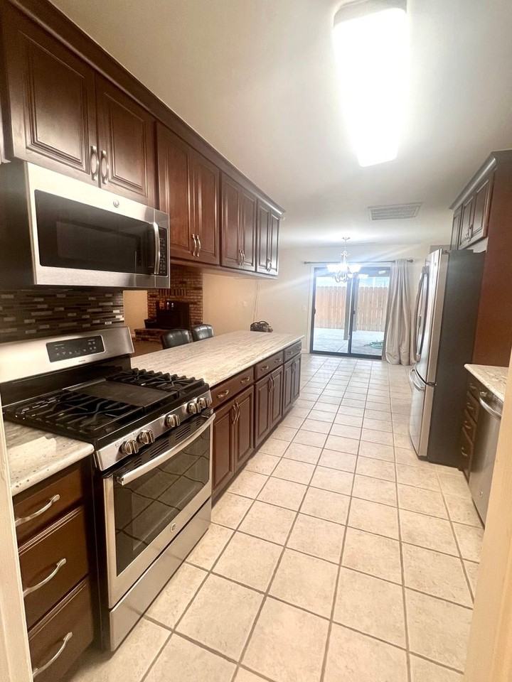 249 Rawson Creek Rd - Photo 5 of 30