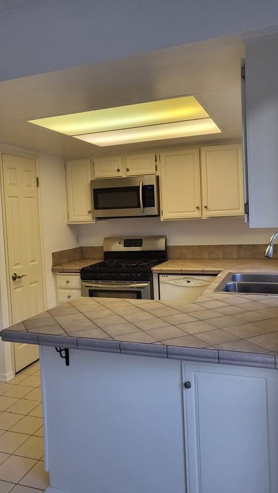 2065 E Bard Rd - Photo 4 of 19