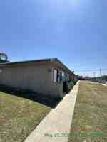 featured image of 513 E Myrtle Ave