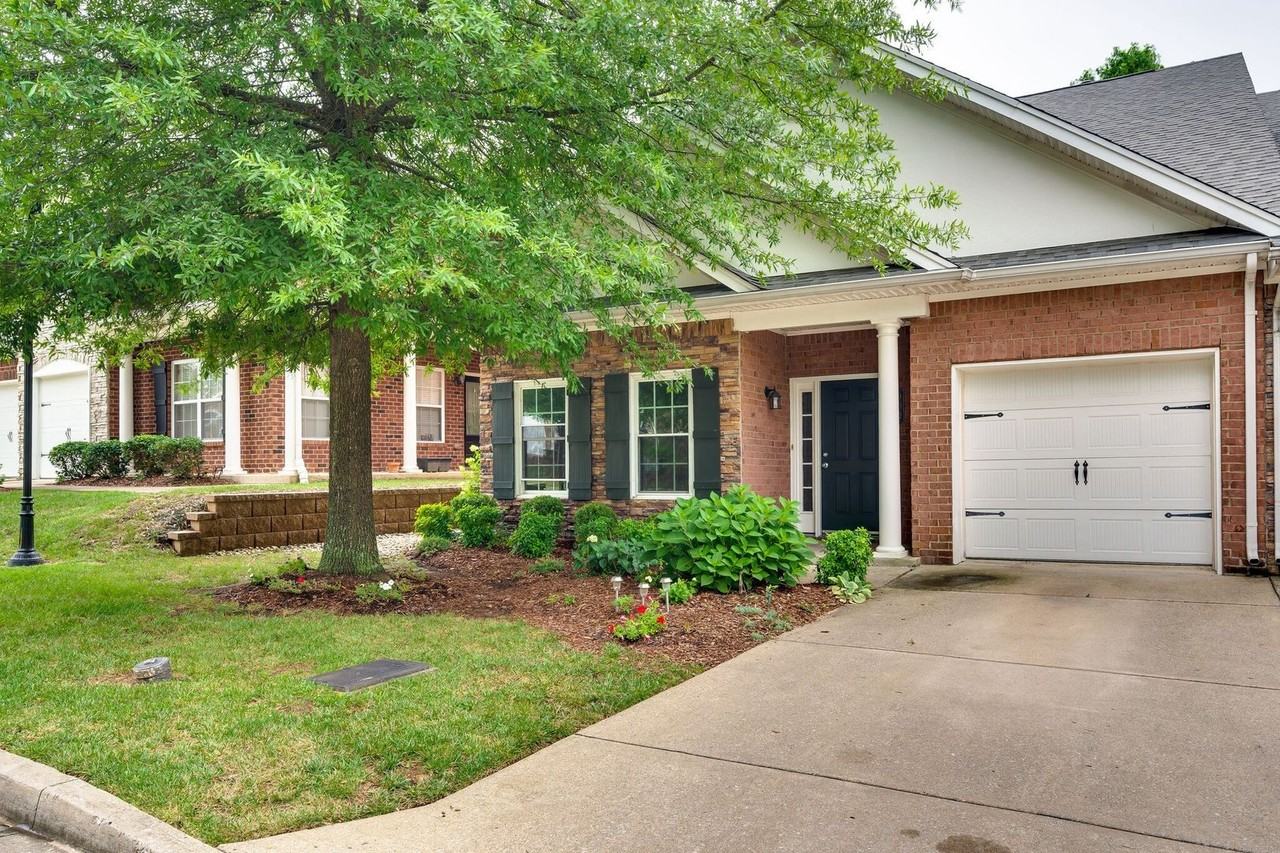 902 Catlow Ct - Photo 3 of 34
