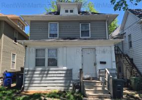 featured image of 1107 Mulberry St