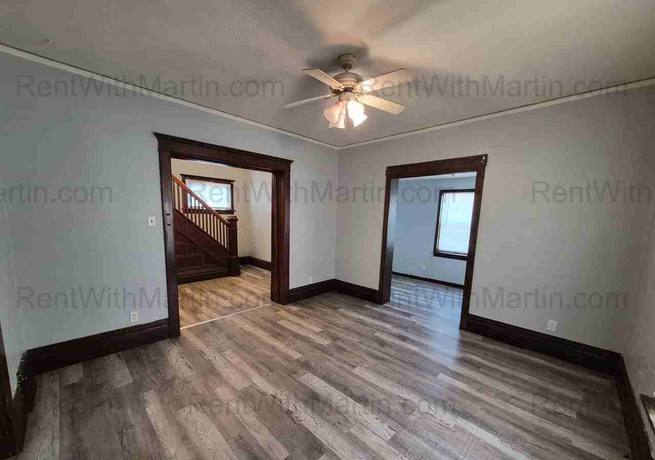 1107 Mulberry St - Photo 4 of 19