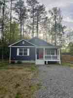 featured image of 395 Shorewood Dr
