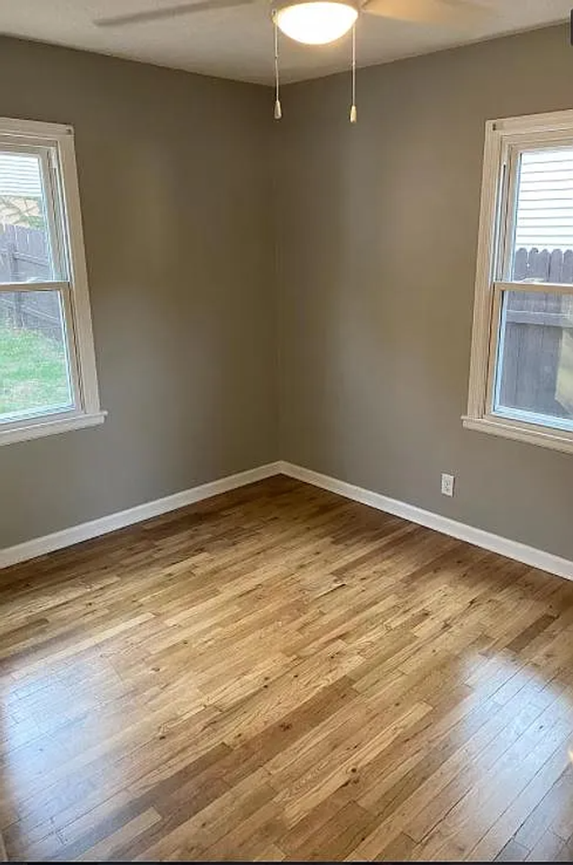 6539 Binney St - Photo 5 of 7