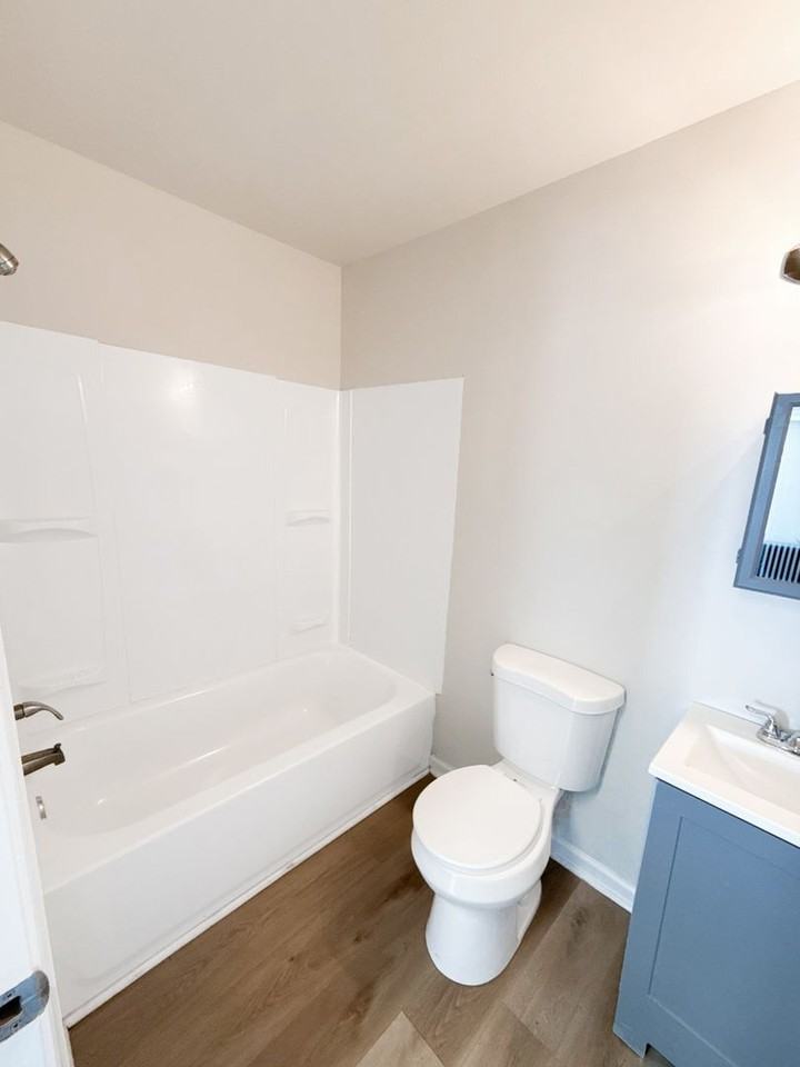 1015 Parksley Ave - Photo 5 of 12