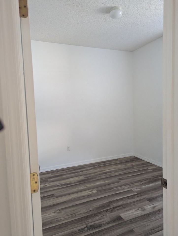 336 Ryans Ridge Ave - Photo 3 of 10