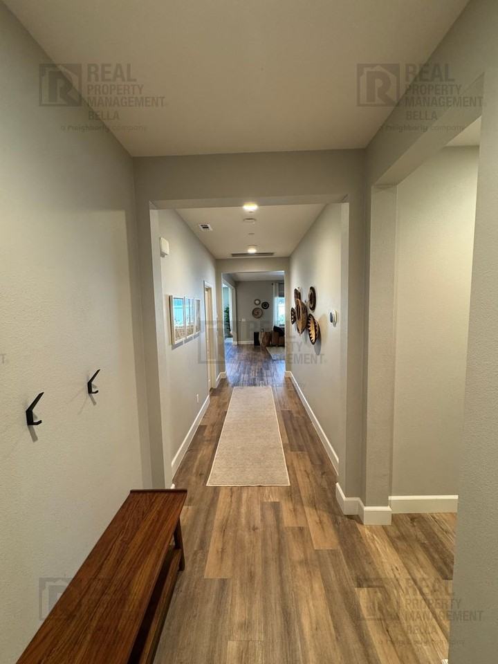24536 Stargazer Way - Photo 4 of 50