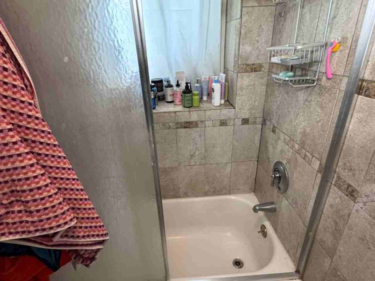 205 Kelton St - Photo 7 of 7