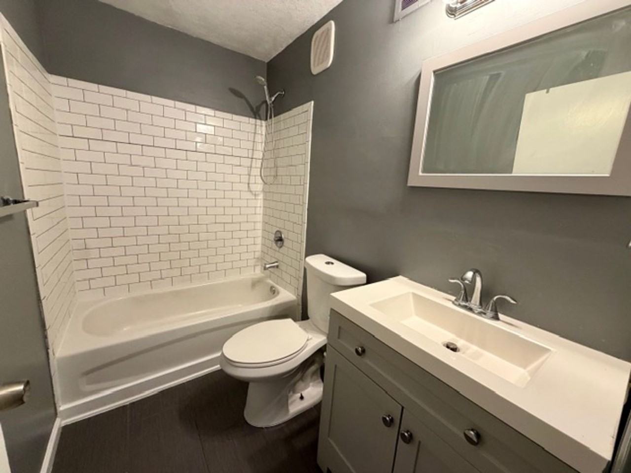 5944 Marseilles St - Photo 6 of 17