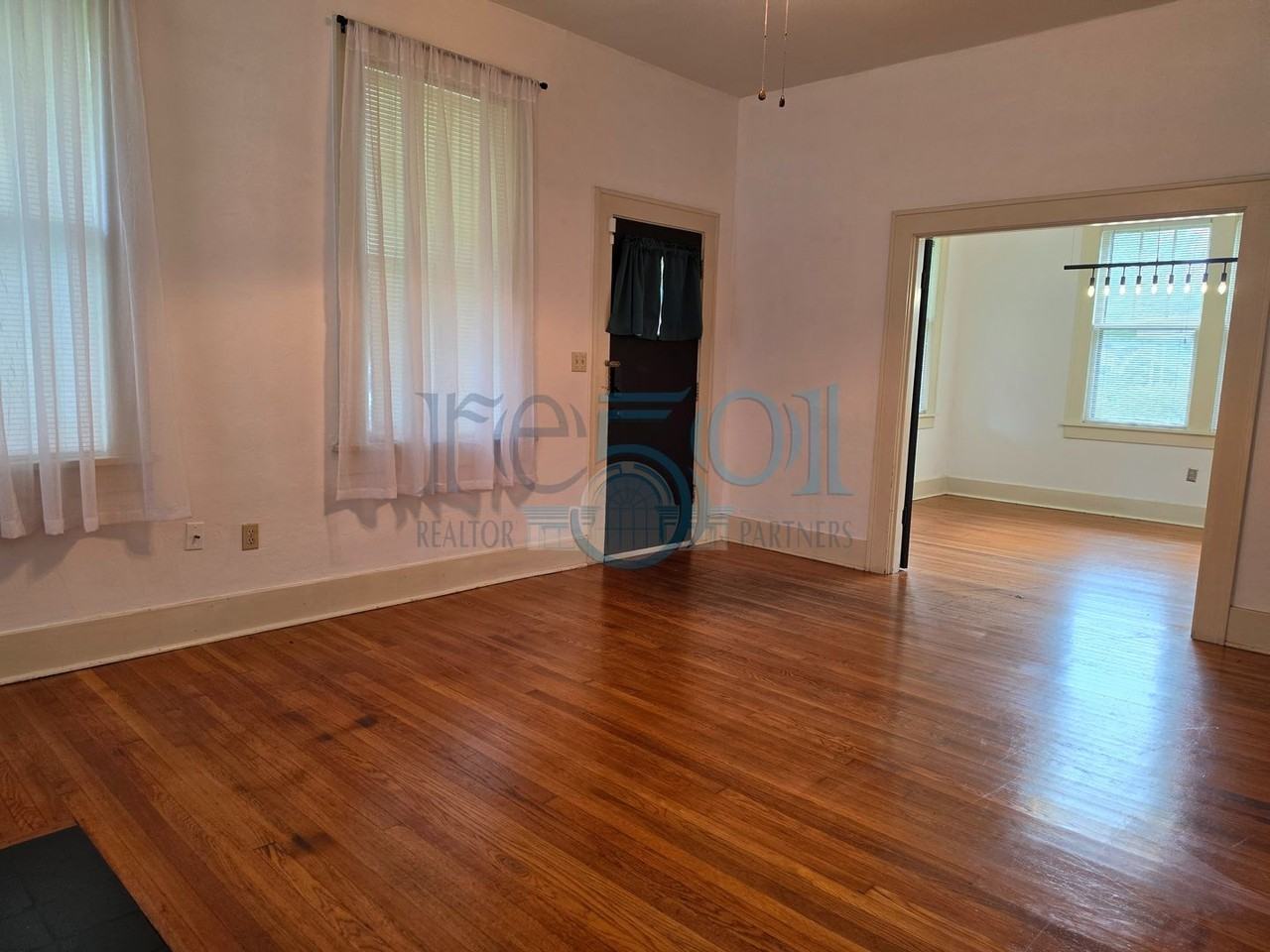 301 W Capitol Ave - Photo 5 of 42