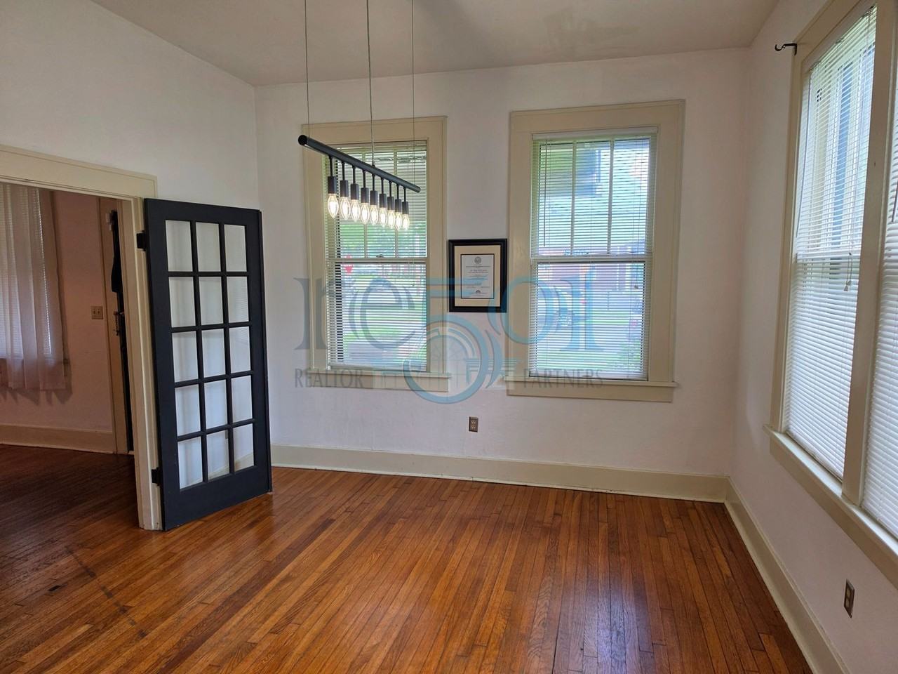 301 W Capitol Ave - Photo 7 of 42