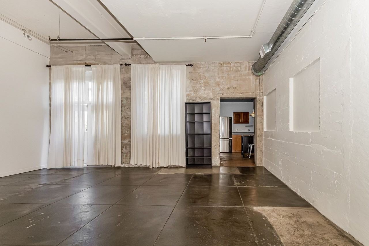 3240 Peralta St #10 - Photo 3 of 27