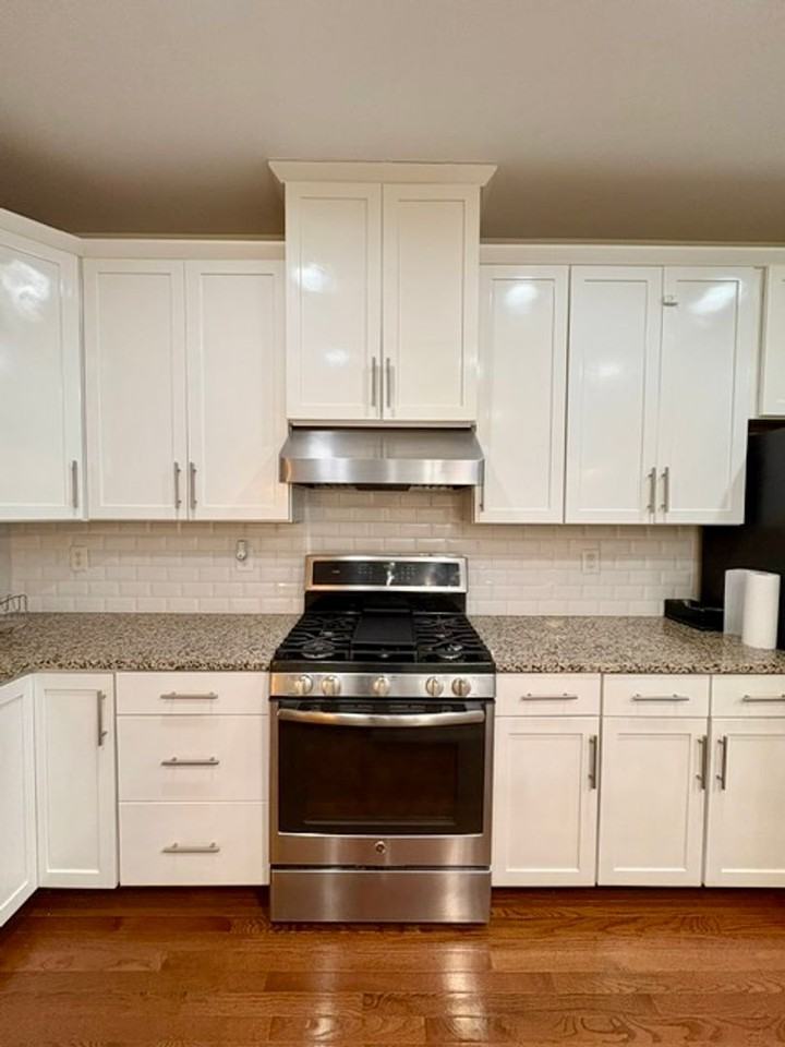 12227 Majestic Maple Dr - Photo 7 of 40