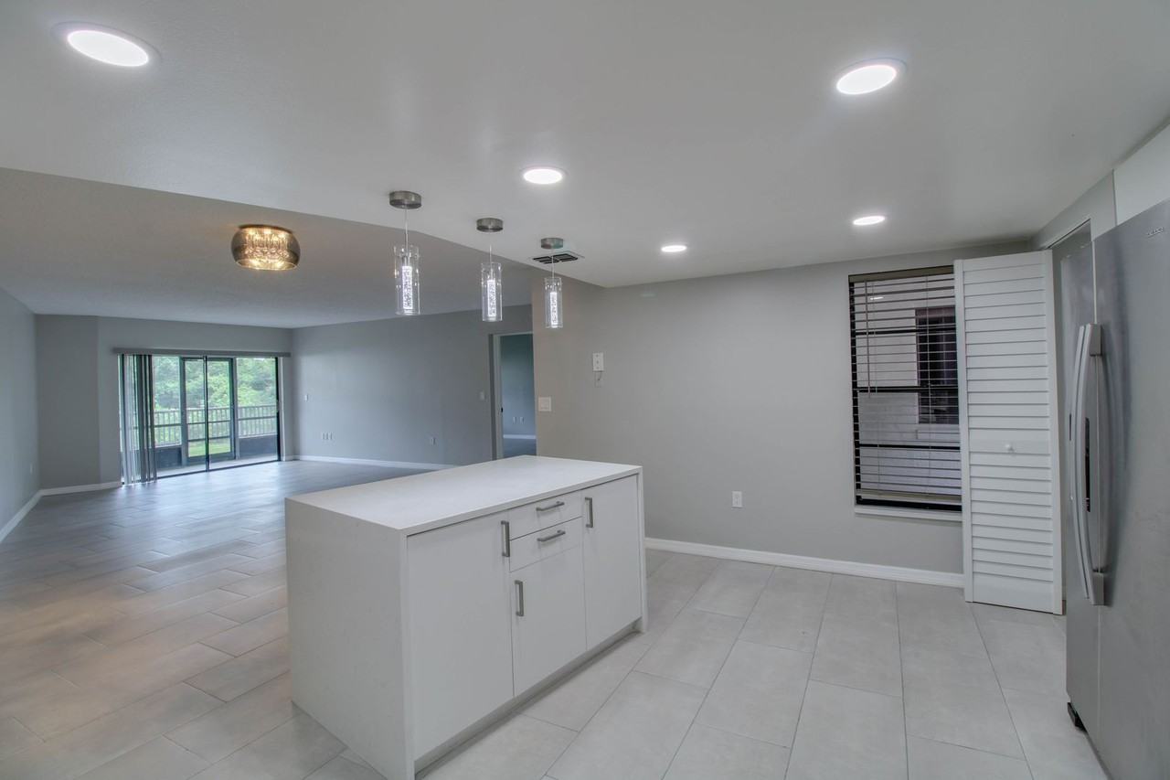 1054 Lotus Cove Ct #612 - Photo 7 of 22